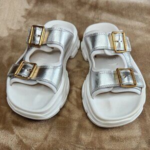 Gucci Aguru Leather Sandal, Authentic
